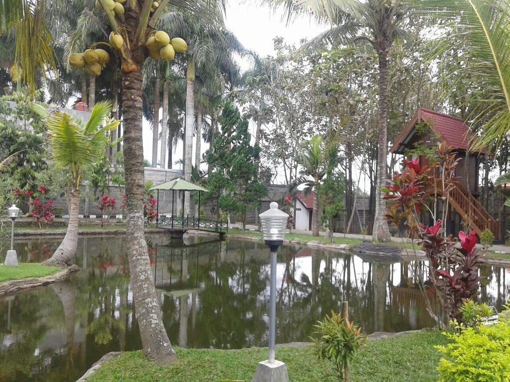 de'Rumah Rindu Alam Batu (East Java) Exterior foto